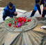 В Якутске к празднованию 9 мая волонтеры провели работы на площади Победы - ГТРК Саха