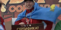Глава Якутска вручил ключи от автомобиля победителю Игр Дыгына-2025 Борису Сдвижкову - ИА SakhaTime