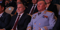 На страже правопорядка: в Якутске чествовали сотрудников МВД - Якутское-Cаха ИА