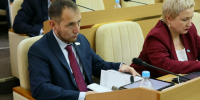 Депутаты Ил Тумэна направили обращение в органы по действиям коллеги Александра Иванова - Якутское-Cаха ИА