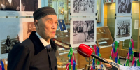 Иван Алексеев-Хомус Уйбаан награждён почетным знаком - Yakutia-Daily.Ru