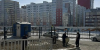 «Мы за чистоту»: сотрудники и резиденты молодежного центра \"Патриот\" вышли на субботник - Министерство по делам молодежи